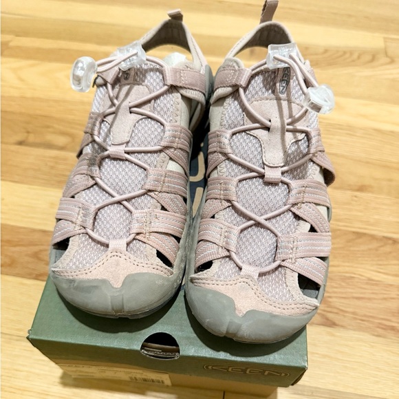 KEEN Women's Drift Creek H2 Sandal Fawn/Brindle - Picture 6 of 10